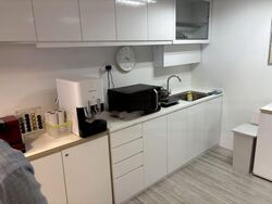 Nicoll Highway MRT (D1), Office #472638061